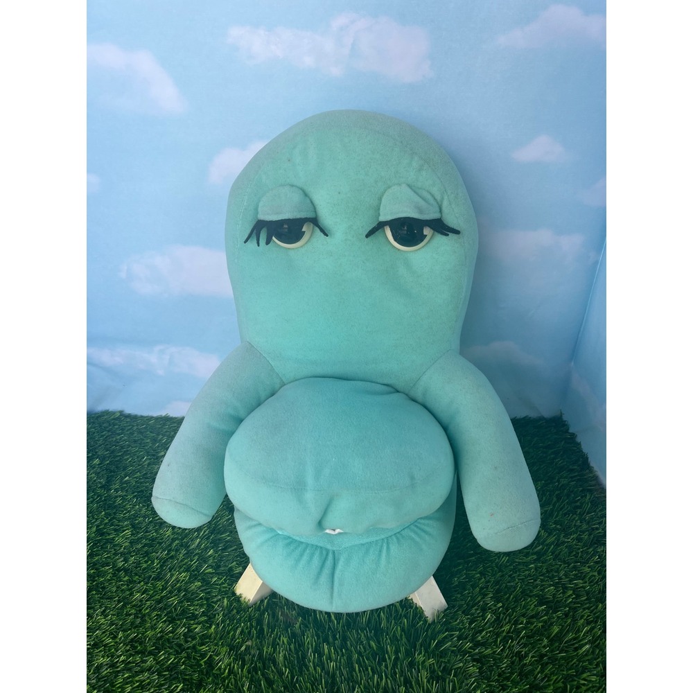 Vintage 1980s Peewee Chairry Puppet Turquoise Blue Sleepy Eyes Kids Toy
